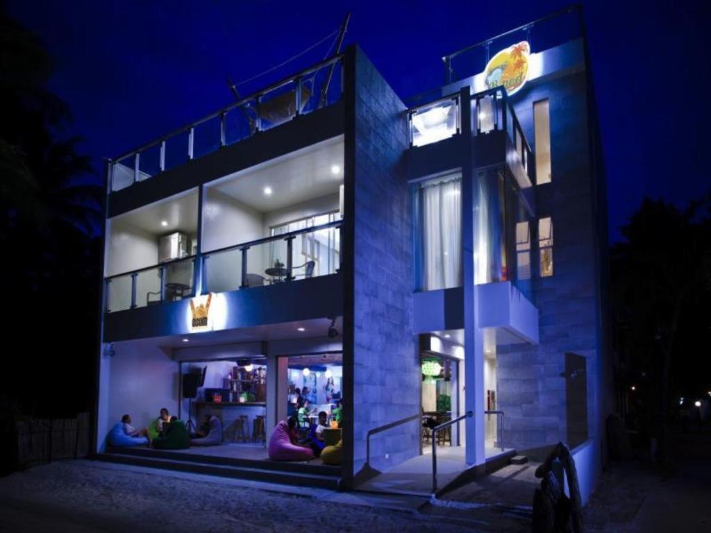 B Pod Hotel Manoc-Manoc Εξωτερικό φωτογραφία