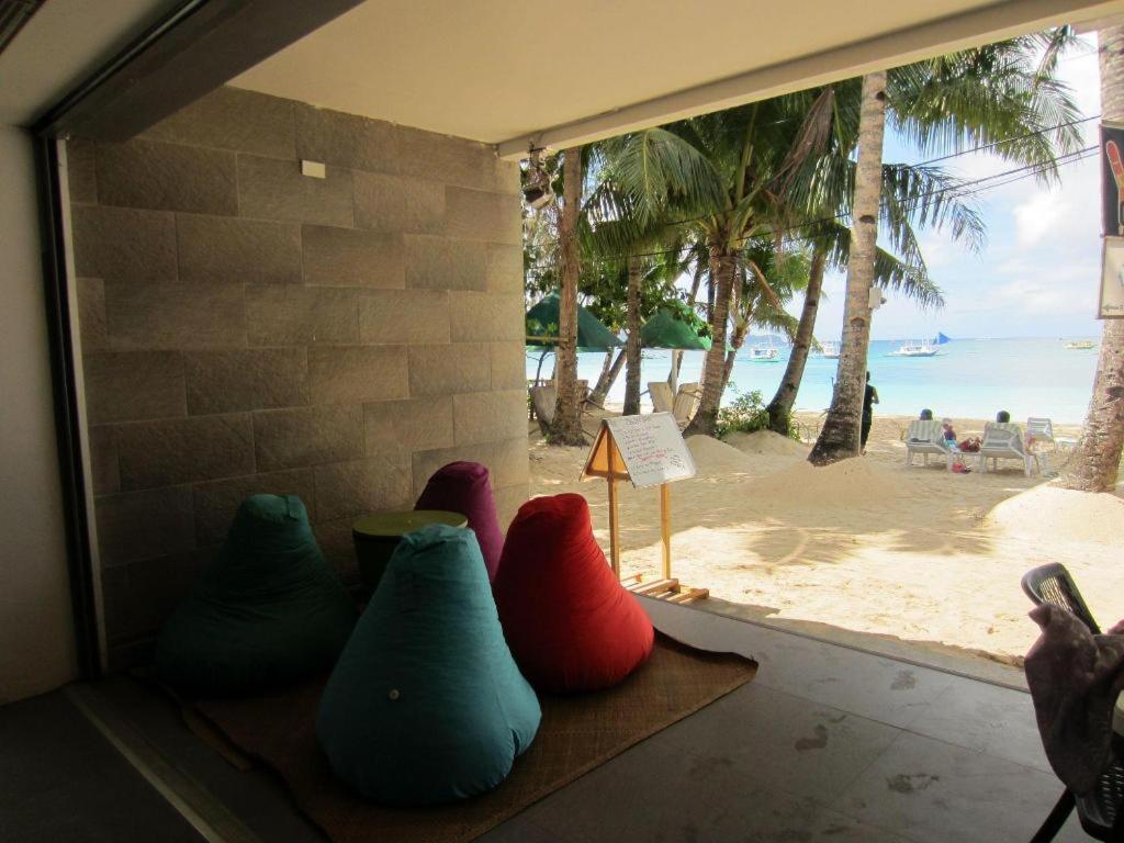B Pod Hotel Manoc-Manoc Εξωτερικό φωτογραφία