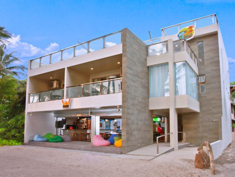 B Pod Hotel Manoc-Manoc Εξωτερικό φωτογραφία